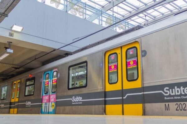 Obras del subte de Buenos Aires: la Linea F sera construida por uno de los dos consorcios que compiten, uno de ellos encabezado por la estatal china CITIC Construction